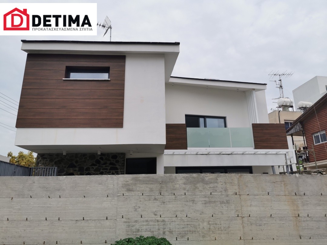 Κεντρο Επαρχίας Λαρνακας  - Διώροφη κατοικία