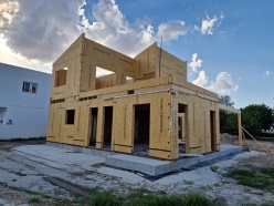 Έγκωμη - Διώροφη κατοικία