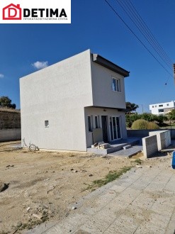 Δάλι - Διώροφη κατοικία