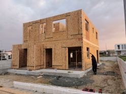 Αθηένου - Διώροφη κατοικία