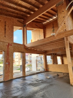 Αραδίππου - Ισόγεια γραφεία με σοφίτα