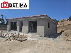 Παρεκκλησιά - Ισόγεια κατοικία