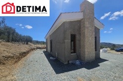 Καπηλειό - Ισόγεια κατοικία
