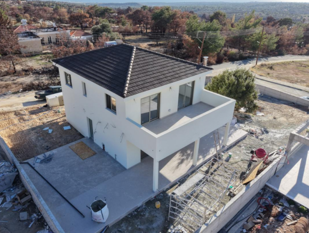 Σουνι - Διώροφη κατοικία