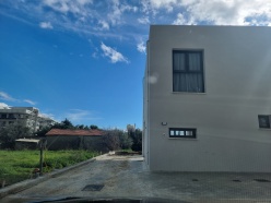 Ζακάκι - Διώροφη κατοικία