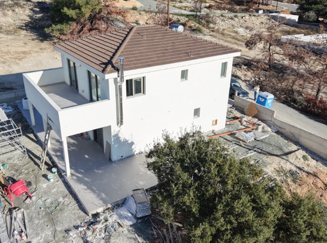 Σουνι - Διώροφη κατοικία