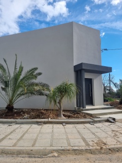 Ζακάκι - Διώροφη κατοικία